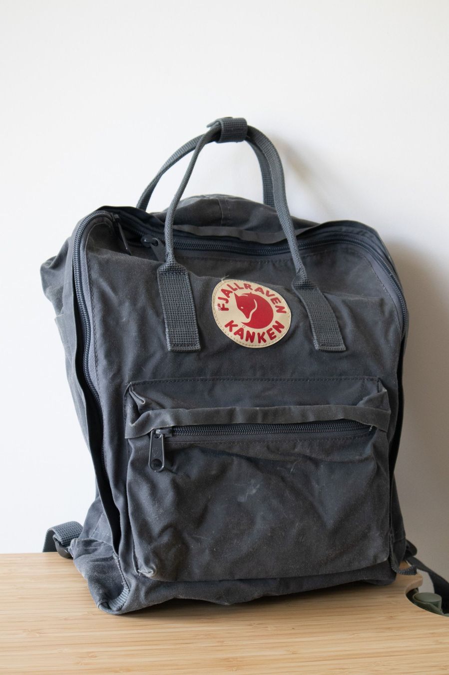 Fjällräven Rucksäcke: Fjallräven Kanken Rucksack gebraucht – Gebraucht aus Fislisbach von AllyElgorb 1