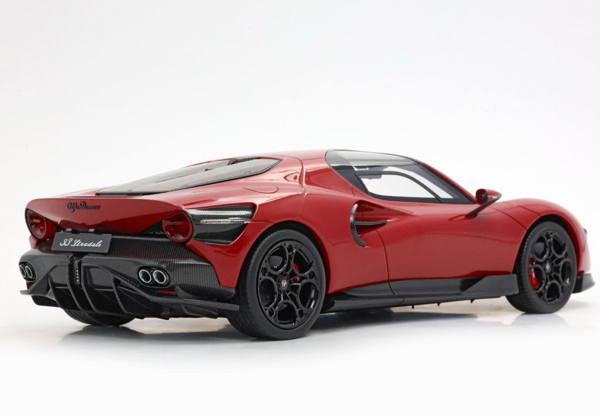 Alfa Romeo Modellini d'auto: ALFA ROMEO 33 STRADALE ROSSO ALFA – Nuovo e nell'imballaggio originale da Bergdietikon venduto da Modell_Cars 4