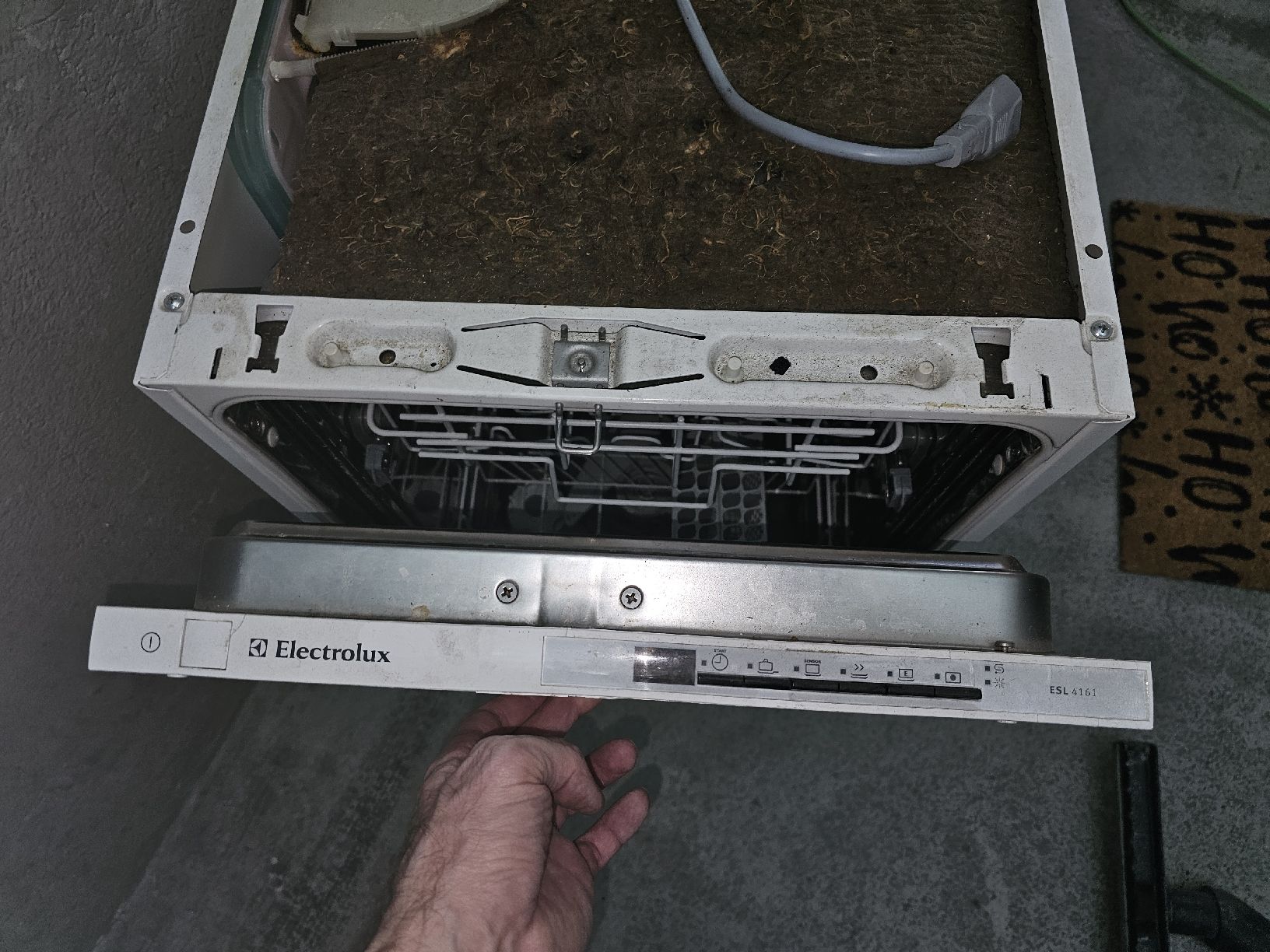 Geschirrspüler: Electrolux ESL 4161 – Defekt aus Winterthur von marcociot