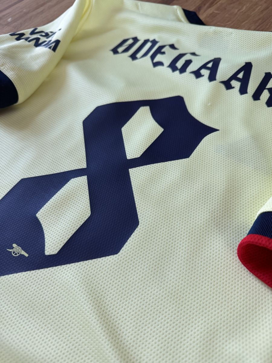 Adidas Canottiere & Pantaloni: Original Odegaard Arsenal 2021/22 Trikot M – Usato da Burgdorf venduto da Shirtsy 2