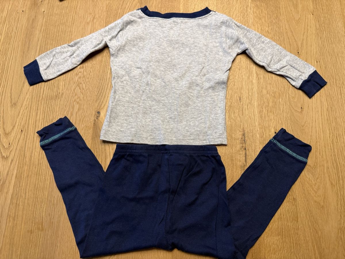 Carter's Pigiama & Simili: Pyjama Monster von Carters Grösse 18M – Usato da Goldswil venduto da Fisel 1