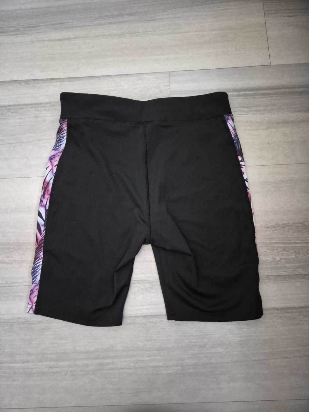 Kleiderpakete & -sets: Sporthosenset – Neu (gemäss Beschreibung) aus Stansstad von Kyra014 2