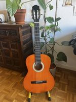 Gitarre (Messina 4/4 Konzertgitarre)