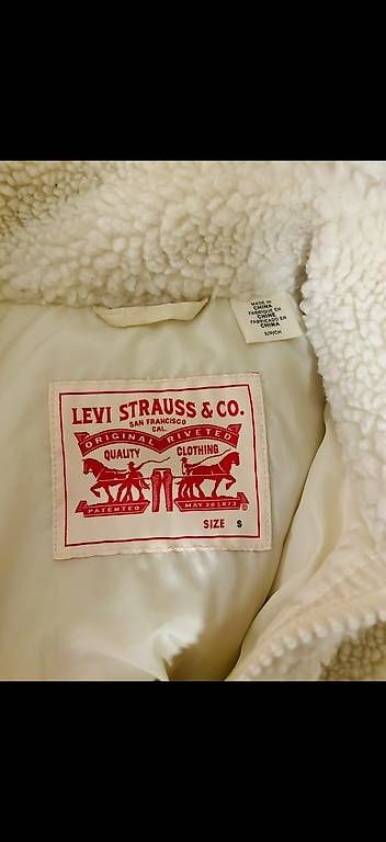 Giacche: Teddyfleece Jacke Levis – Usato da Zürich venduto da 19n_2wrj 2