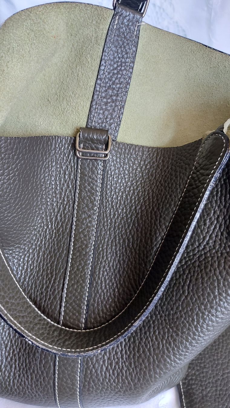 Taschen für Damen: Sac à main en cuir vert olive, – Gebraucht aus Marin-Epagnier von pomme77 6