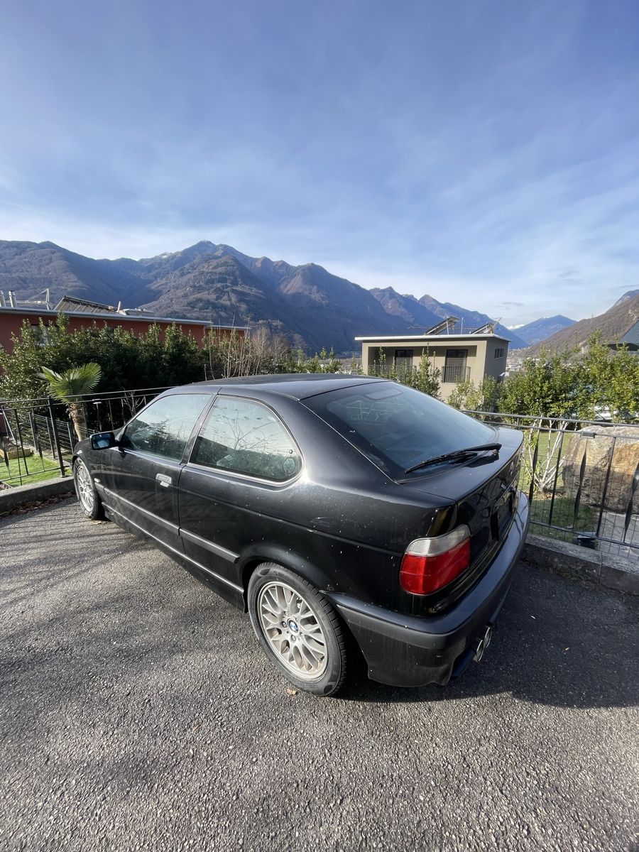 BMW Autos: BMW E36 323ti – D'occasion à Arbedo par dpe_dq8m 1