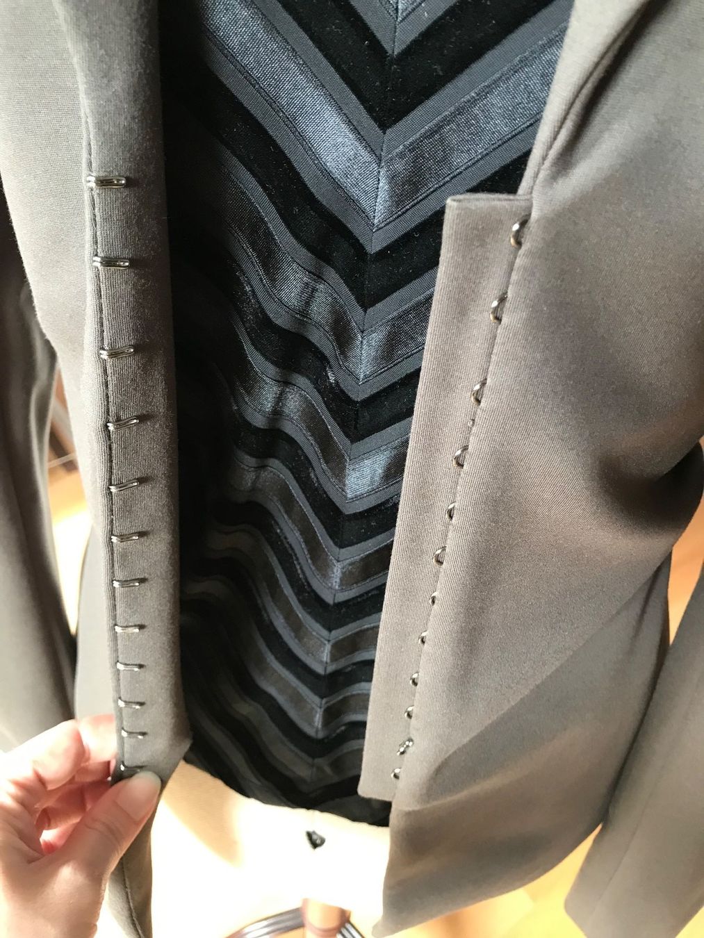 Zara Giacche: Blazer stretch Zara taille S – Usato da Basel venduto da Maria-Alexa 4