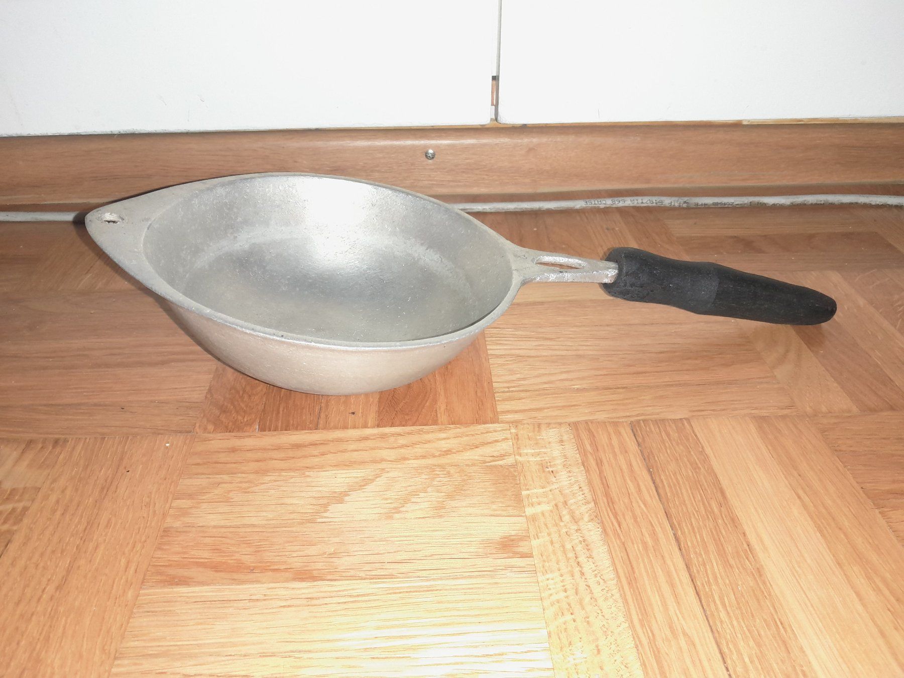 Pfannen: Pfanne mit Deckel – Gebraucht aus Horgen von Amanda30 1