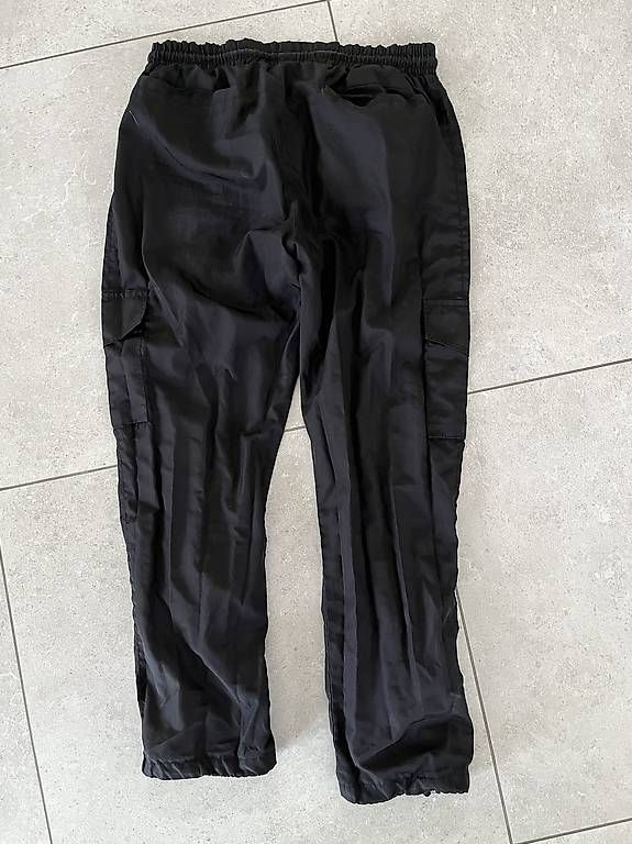 Pantaloni: ELEVATE Clothing Freizeithose Gr. L – Usato da Ballwil venduto da Soia 1