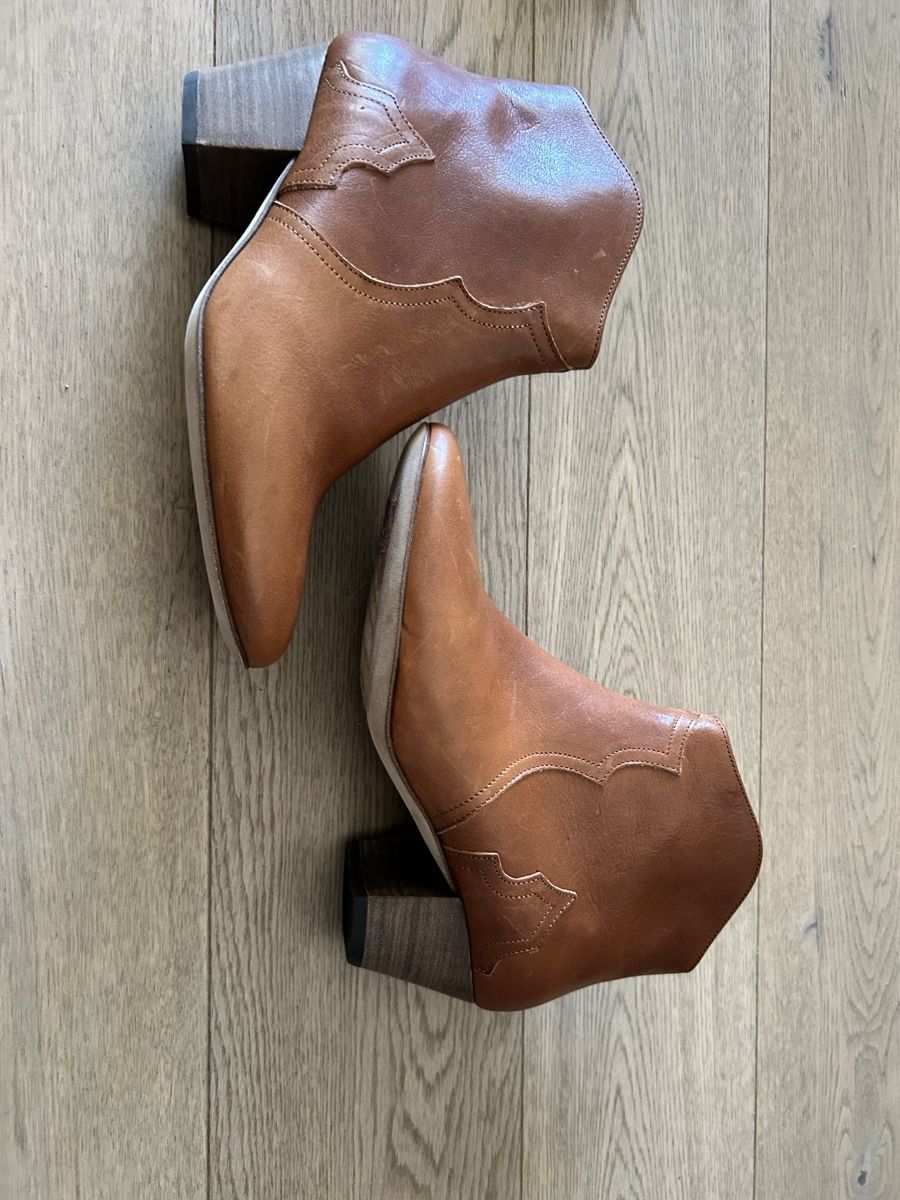 Isabel Marant Scarpe da donna: Boots Dicker Isabel Marant. En 38. Neuves  – Usato da Lully VD venduto da Garance040 2