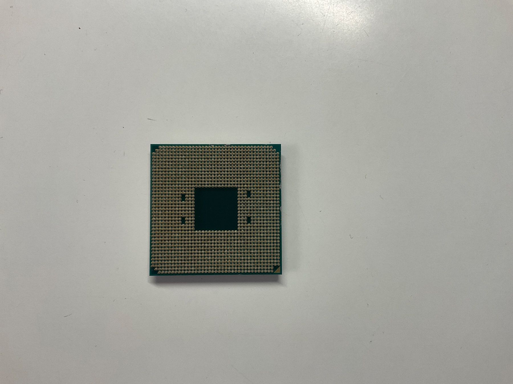 Amd Composants électroniques: Amd Ryzen 5 3500 – D'occasion à Unterengstringen par CyberCore 1