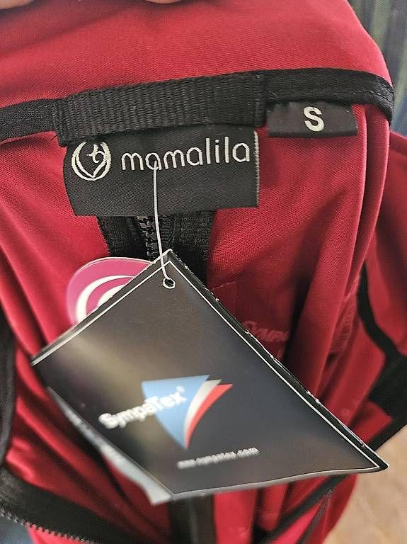Jacken: Mamalila Regentragejacke 38 rot – Gebraucht aus Hergiswil NW von Bergsunne 2
