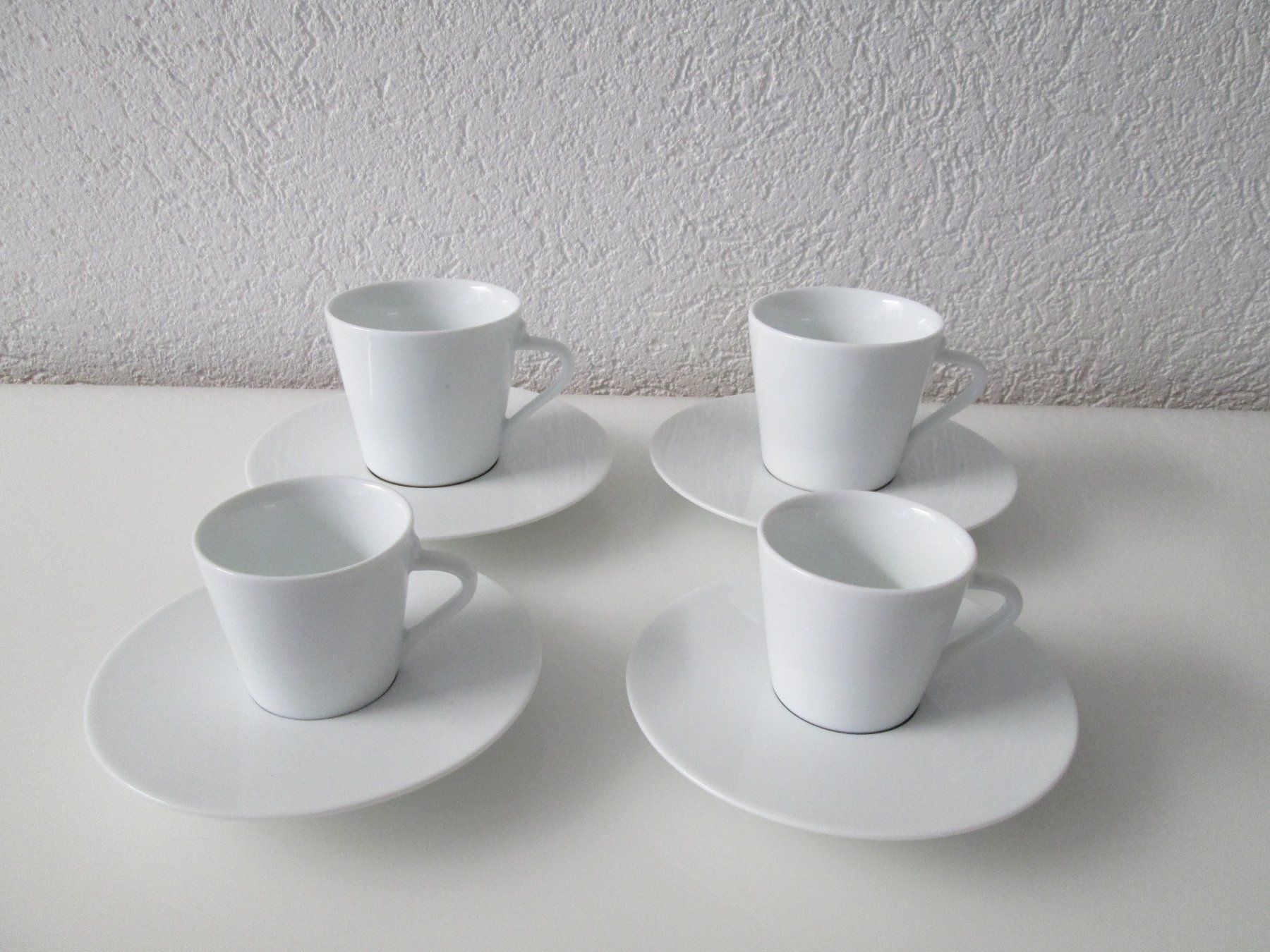 Nespresso Tazze: 4 Nespresso Kaffeetasse mit Unterteller -Ritual – Usato da Movelier venduto da KRASI61 1