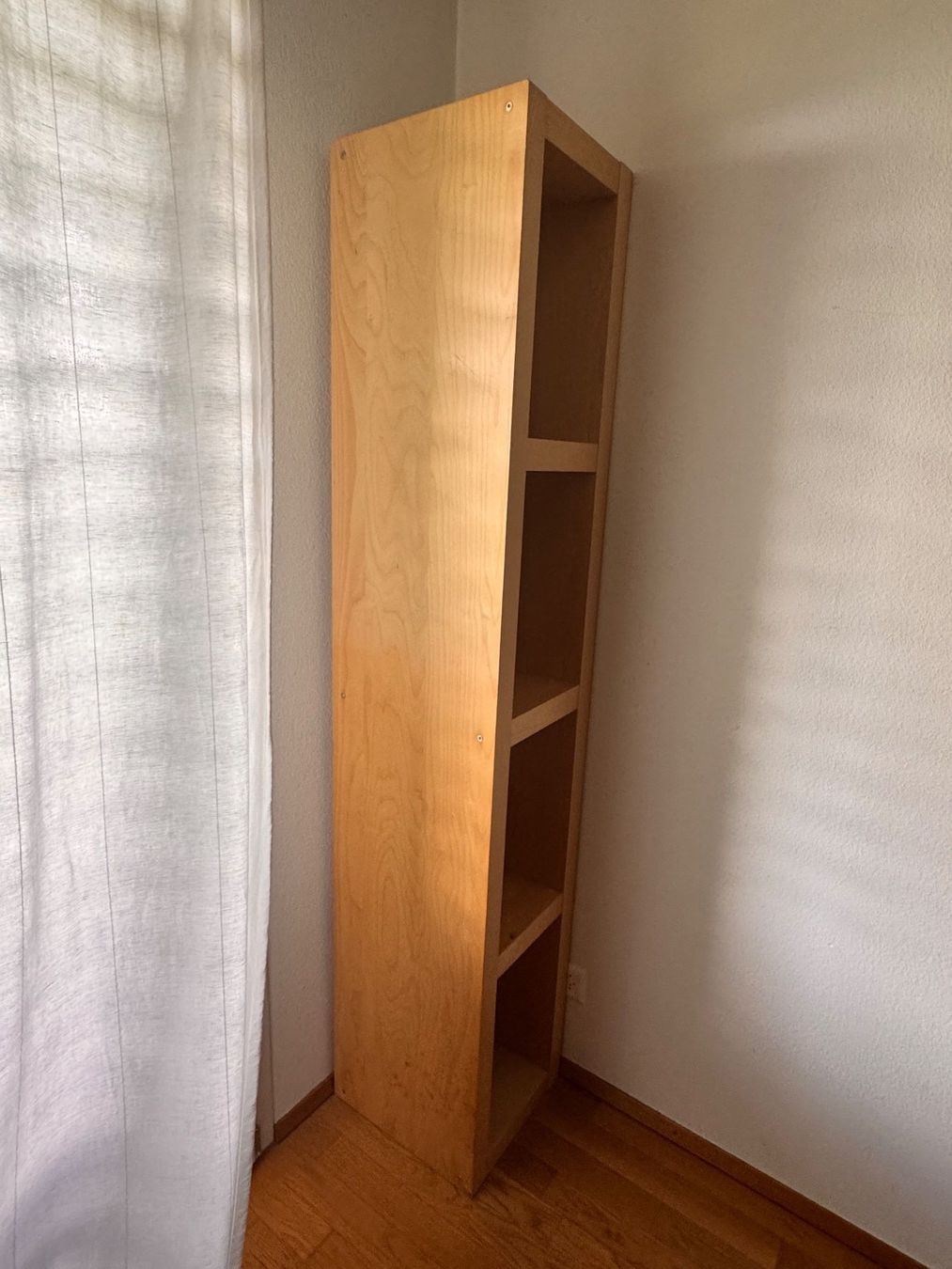 Ikea Scaffali: IKEA Malm Regal hoch Birkenfurnier – Usato da Baar venduto da 001loulou 2