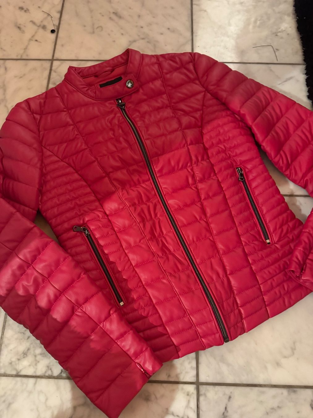 Giacche: guess leder stretsch jacke neu gr. s – Nuovo (secondo la descrizione) da Volketswil venduto da Modelka 6