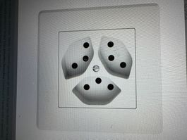 Steckdose Typ 3x13, Weiss, Schweizer Standard - Neu!