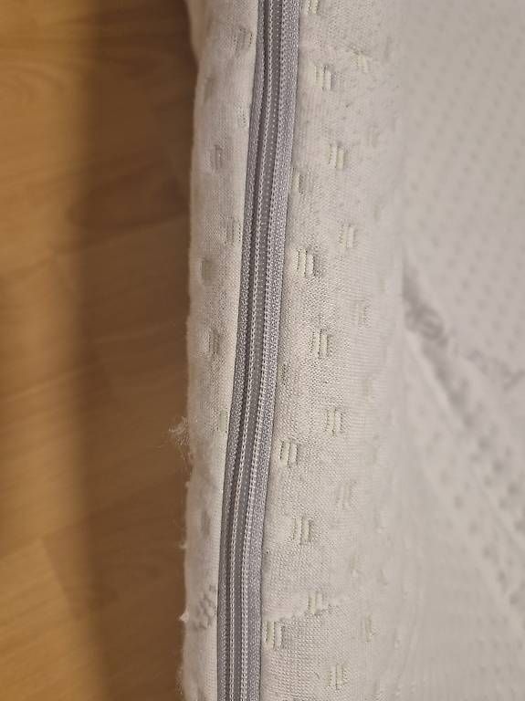 Matelas: Topper 180x200 – D'occasion à Lüsslingen par Loch275 1