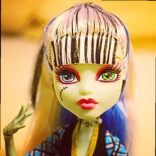 Profile image of Robyn20