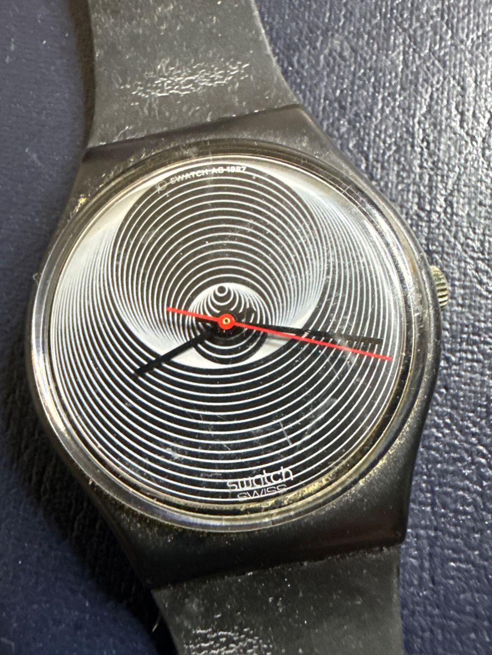 Swatch Montres: Swatch 1987 – D'occasion à Pfeffingen par Allhandelklgwatches