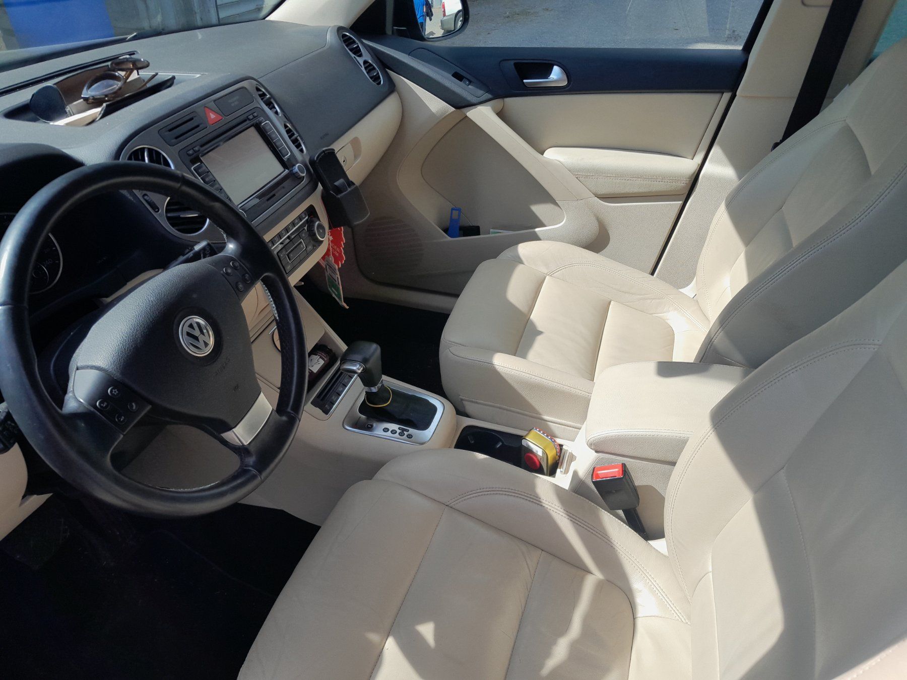 VW Automobili: VW Tiguan TSI 2.0 benzin – Usato da Sattel venduto da luawiba 3