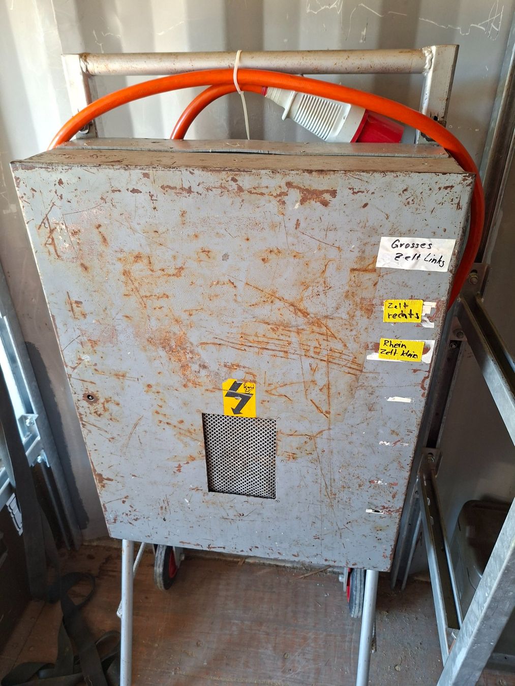 Elettrotecnica: Stromkasten – Usato da Wallbach venduto da Pitralon1