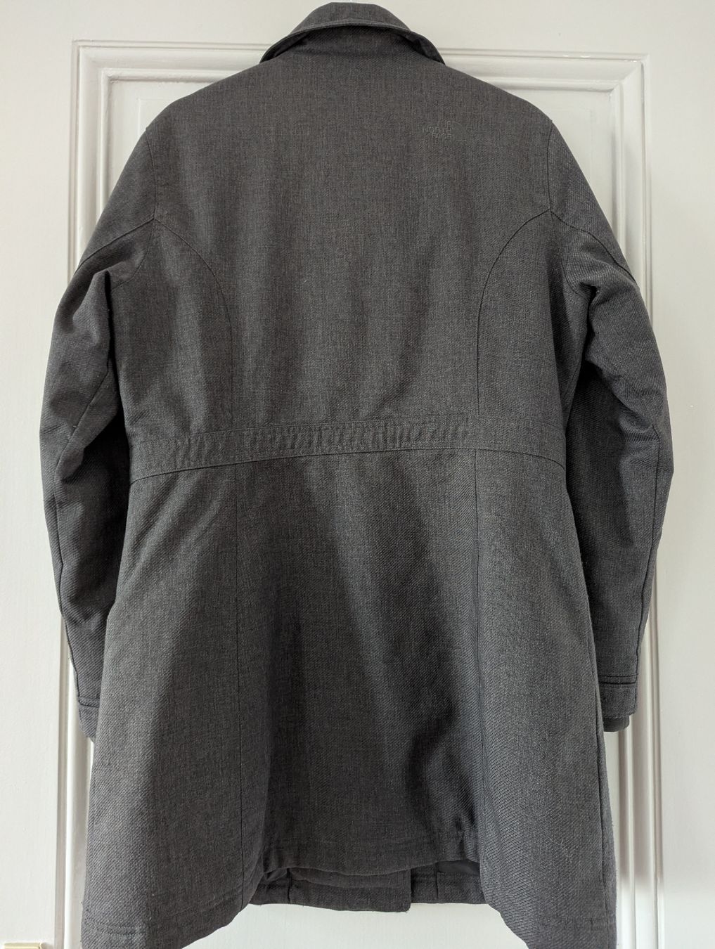 North Face Cappotti: manteau gris The North face L – Usato da Montreux venduto da dem_gyt9 2
