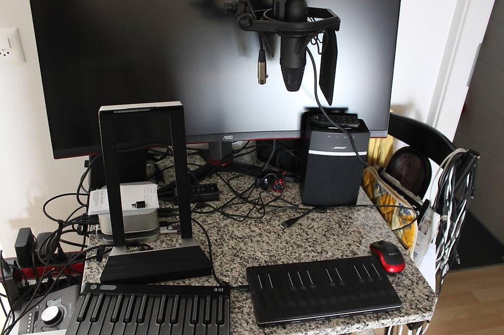 Instruments de musique: Unterricht mit Computern und Controllern – D'occasion à Lanzenhäusern par kakali50 4