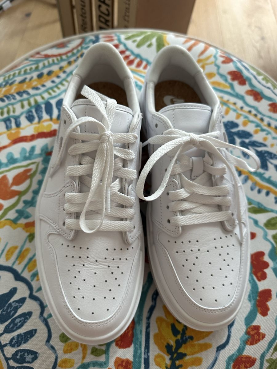 Nike Scarpe da donna: Nike Air Jordan 1 Elevate Low Gr:40 – Nuovo (secondo la descrizione) da Hindelbank venduto da kazmer02