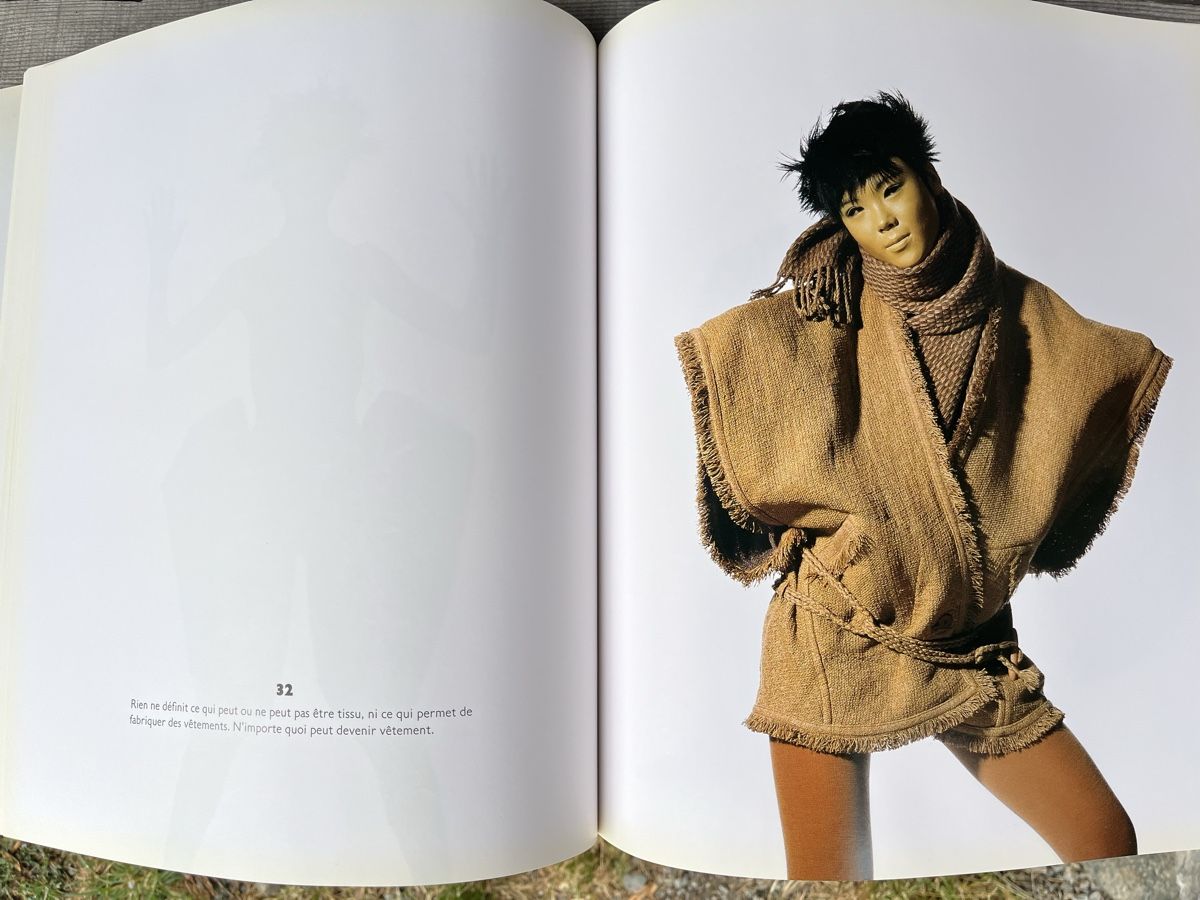 Libri: Issey Miyake - livre rare – Usato da Euseigne venduto da so.ART 4