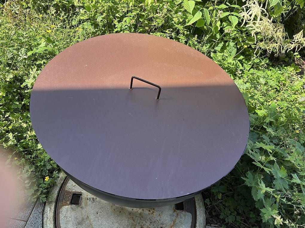 Bracieri: Nouvel Feuerschale schwarz |  80 cm | mit Deckel – Usato da Ennetbürgen venduto da Sevenday 2