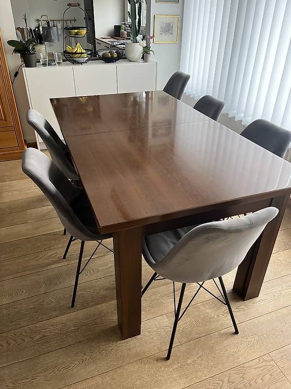 Tische: Table à manger à donner  – Gebraucht aus Lonay von Angelafidji13
