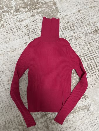 Zara Rollkragenpullover gerippt pink Grösse M 