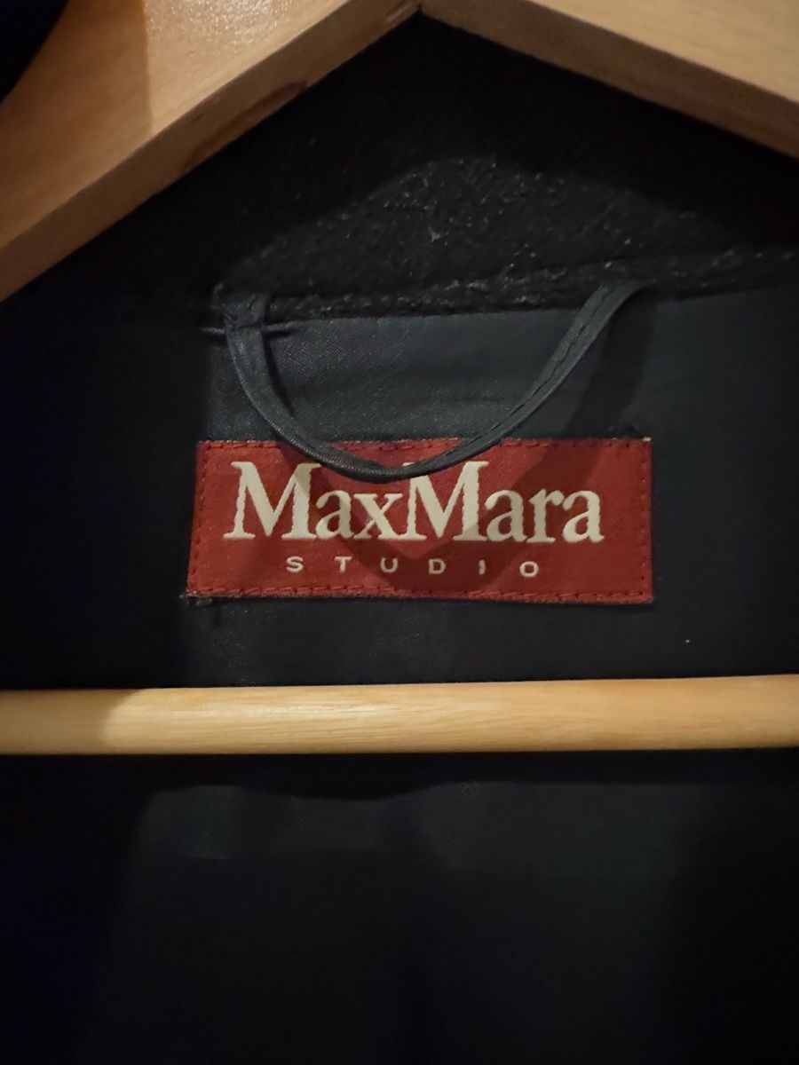 Max Mara Cappotti: MaxMara Studio Wollmantel schwarz Gr. 36 – Usato da Galgenen venduto da syl_7y9c 1