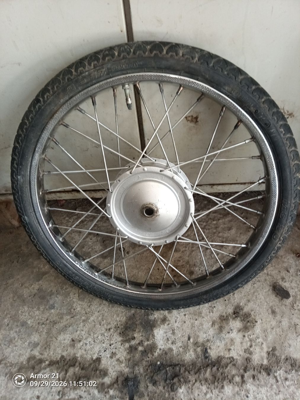 Piaggio Pneumatici & Ruote complete: Piaggo Ciao Räder – Difettoso da Rickenbach SZ venduto da Hoesi123