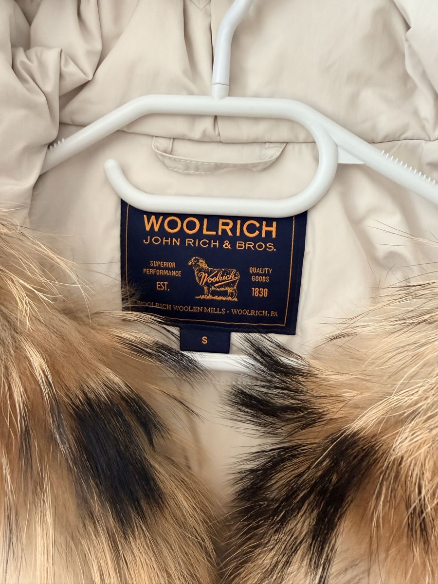 Vestes: Woolrich Jacke Größe S  – D'occasion à Jonen par ana_7zlq 3