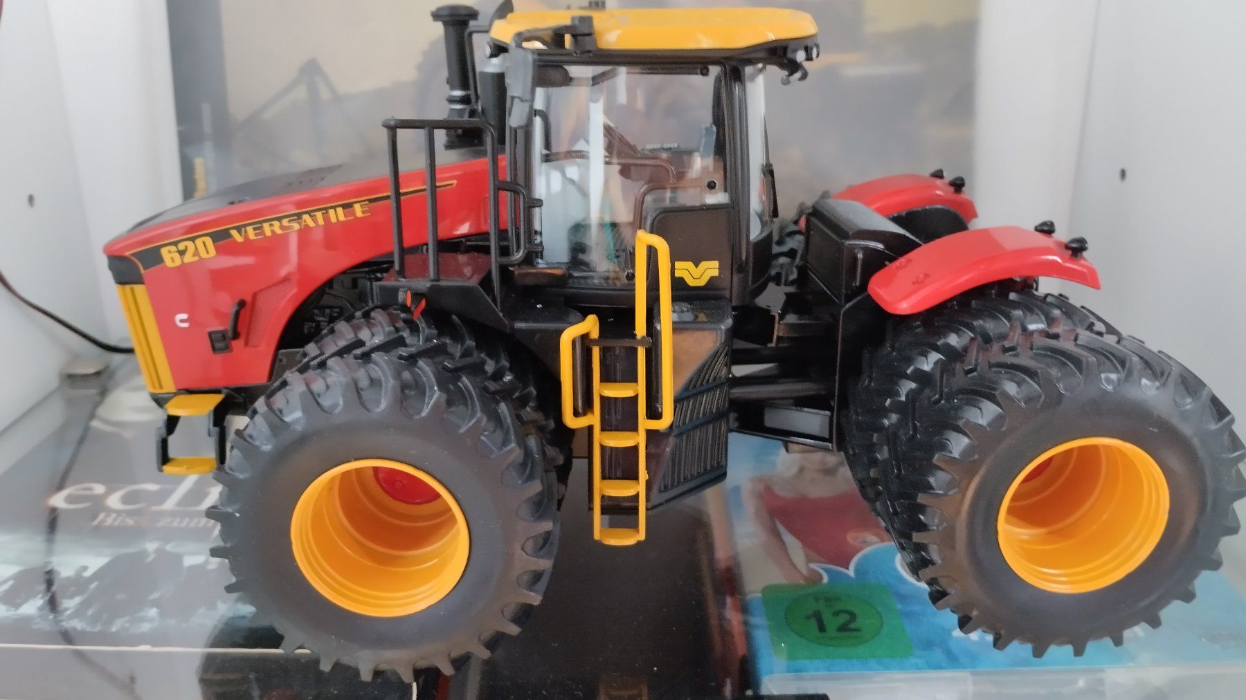 Kit di modellismo & Modellini statici: ERTL VERSATILE 620 / 1:32 / KNICKLENKER-TRAKTOR – Usato da Basel venduto da Bal-Sagoth 7