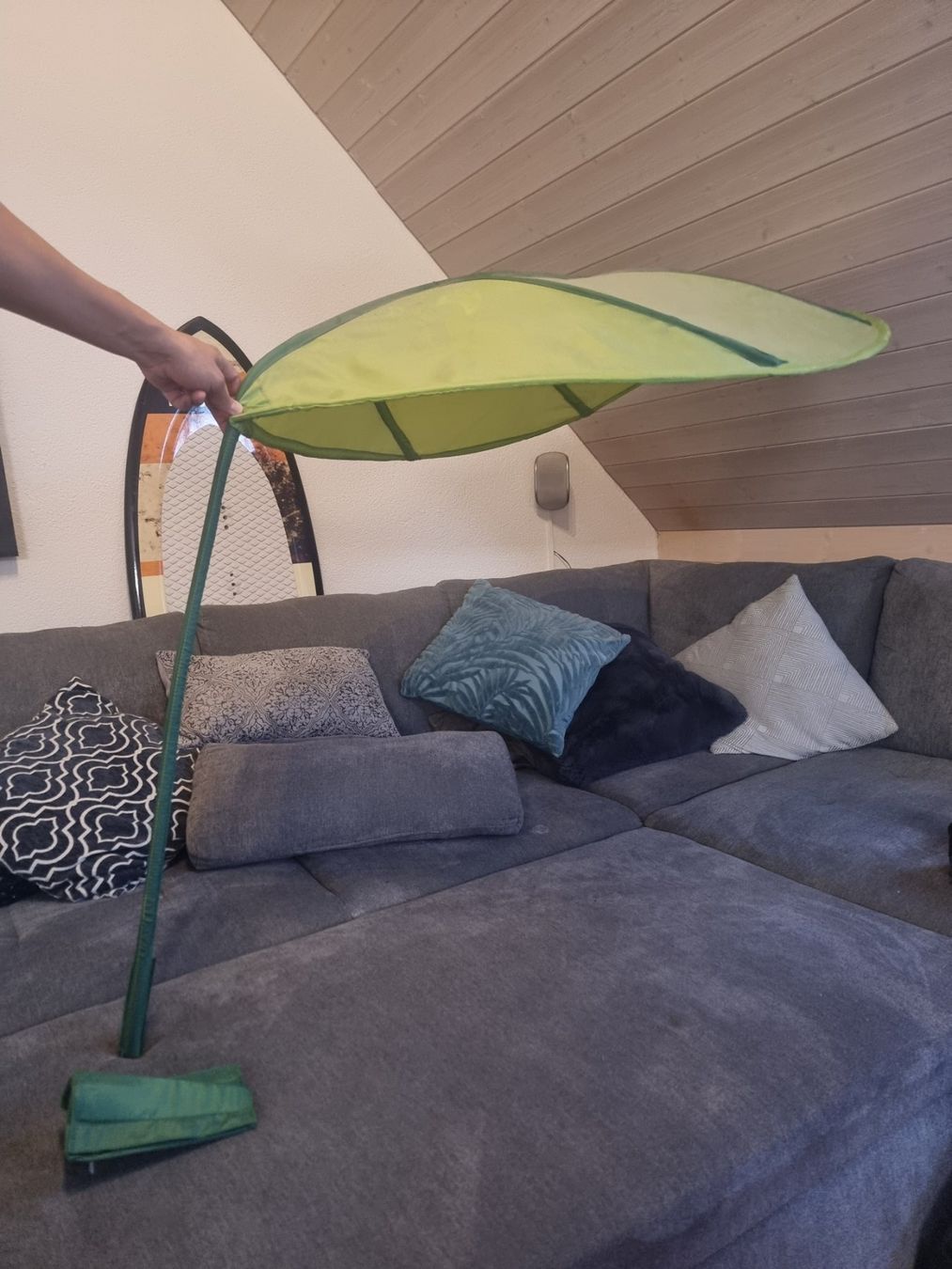 Tutte le decorazioni: Betthimmel Blatt über Bett Kinder – Usato da Hettlingen venduto da Combe24
