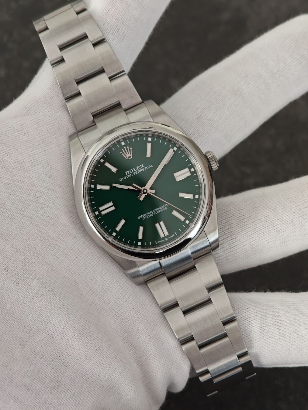 Rolex Orologi: Rolex Oyster Perpetual 41 - Ref 124300 - Bucherer CH – Nuovo (secondo la descrizione) da Oetwil am See venduto da Dani_Yele 4