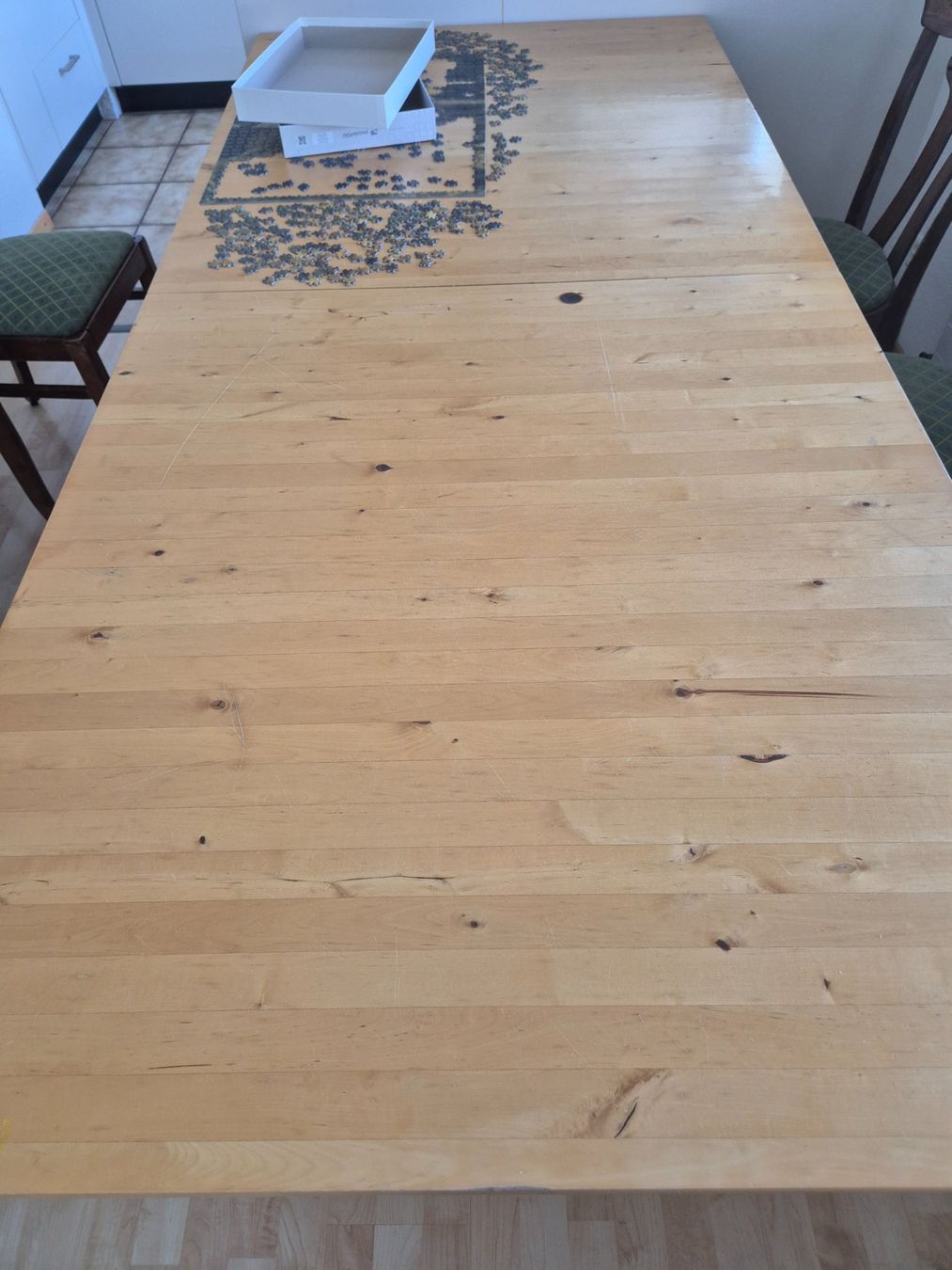 Tables: Holztisch gebraucht – D'occasion à Büsserach par sun_dd9d