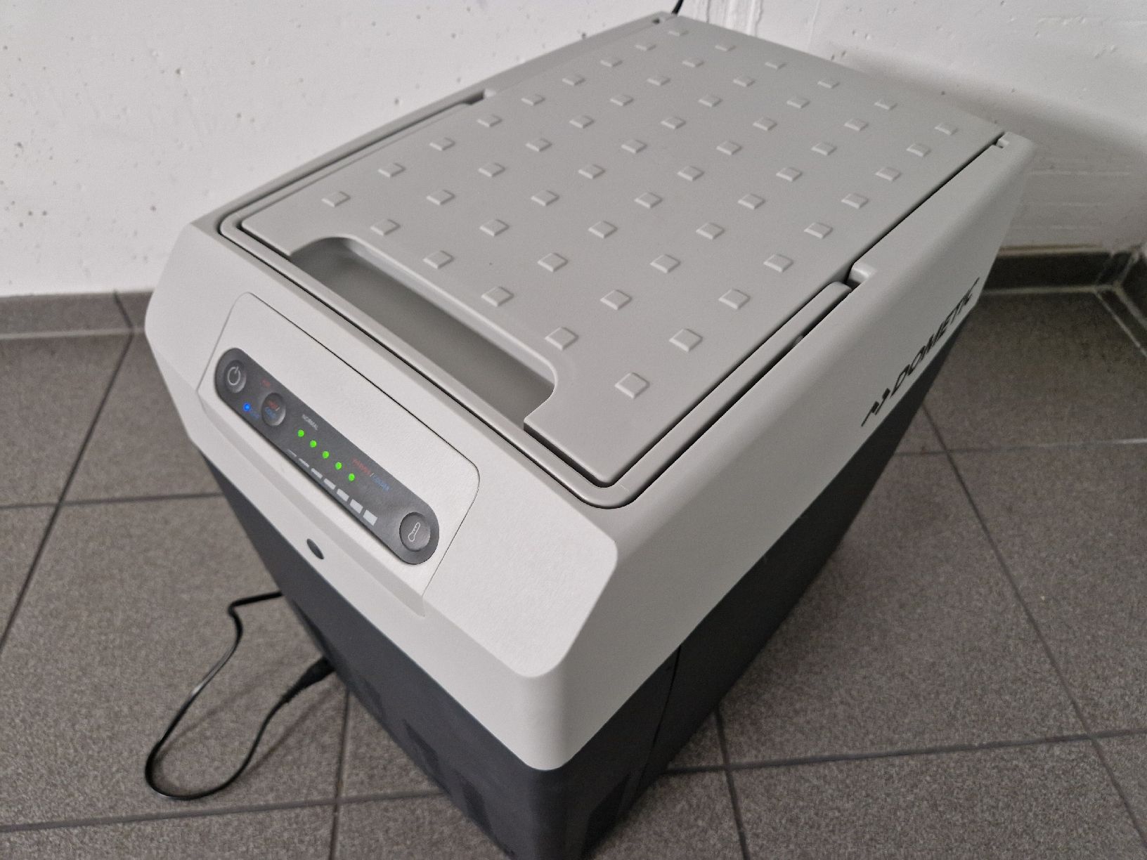 Dometic Kühlschränke & Kühlen: DOMETIC Tropicool TCX 21 Kühlbox – Neu (gemäss Beschreibung) aus Unterlunkhofen von RoadRunn3r 1