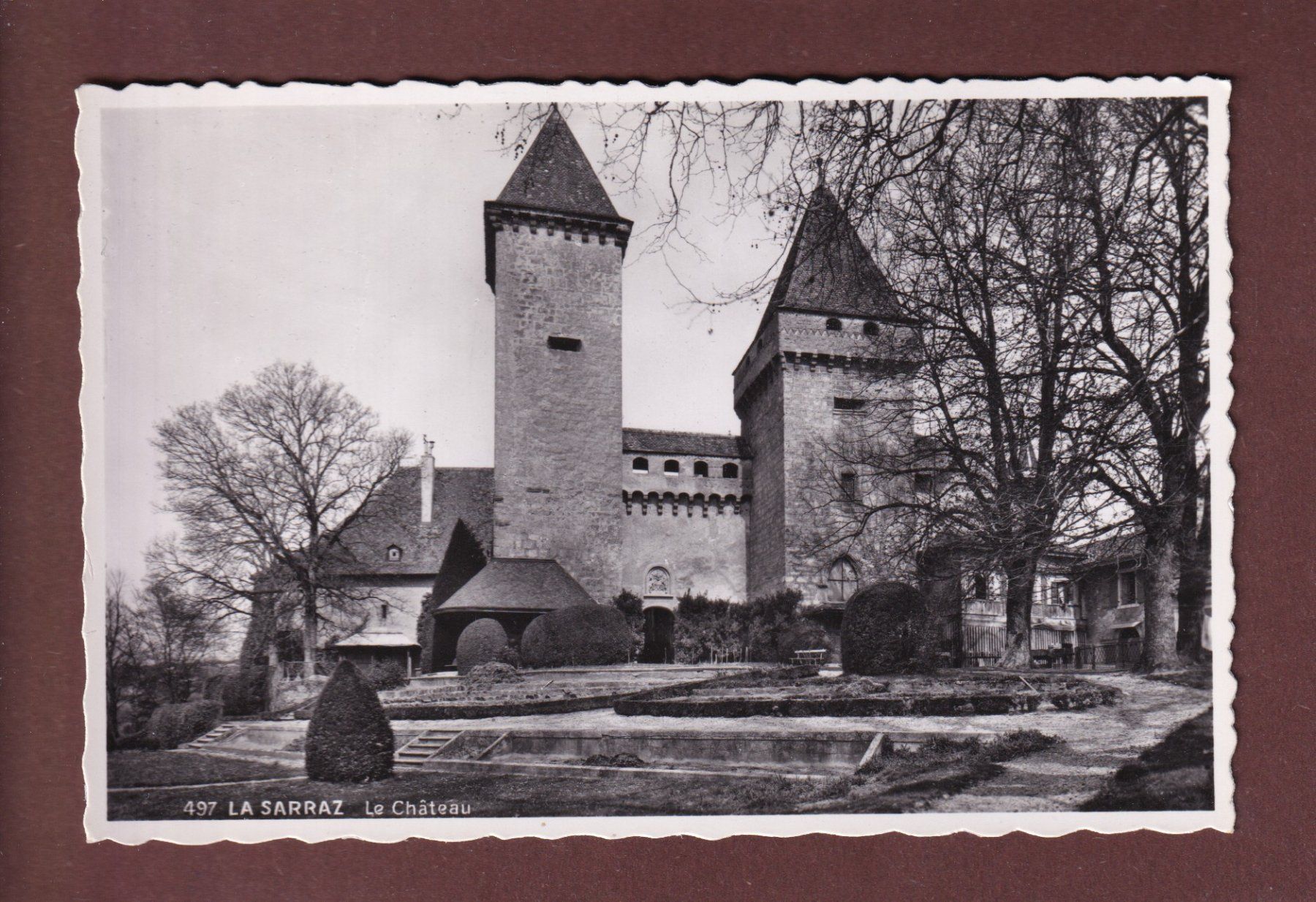 Cartes postales: LA SARRAZ - Le Château – D'occasion à Pully par nicecards-shop