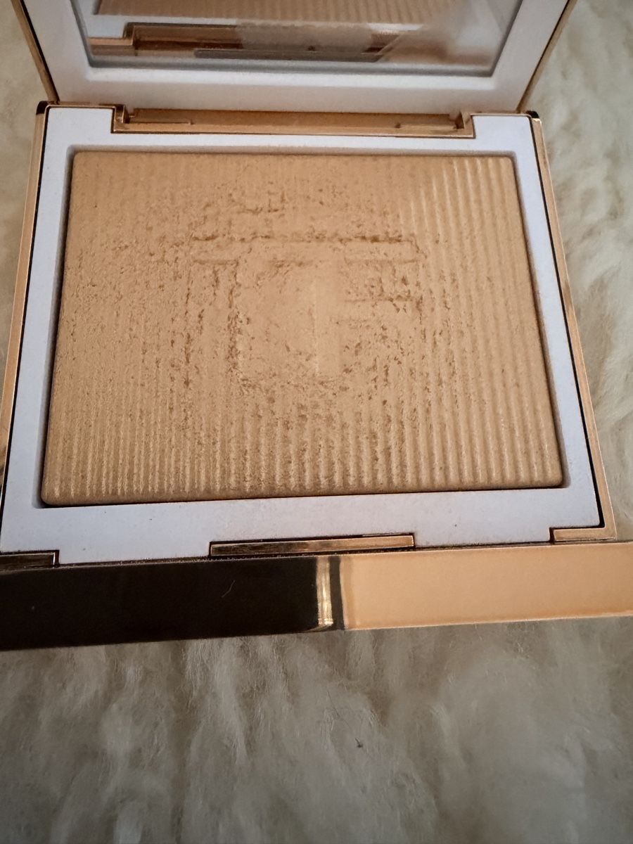 Tom Ford Make-up: Highlighter Tom Ford  – Usato da Lausanne venduto da Meganelausanne 2