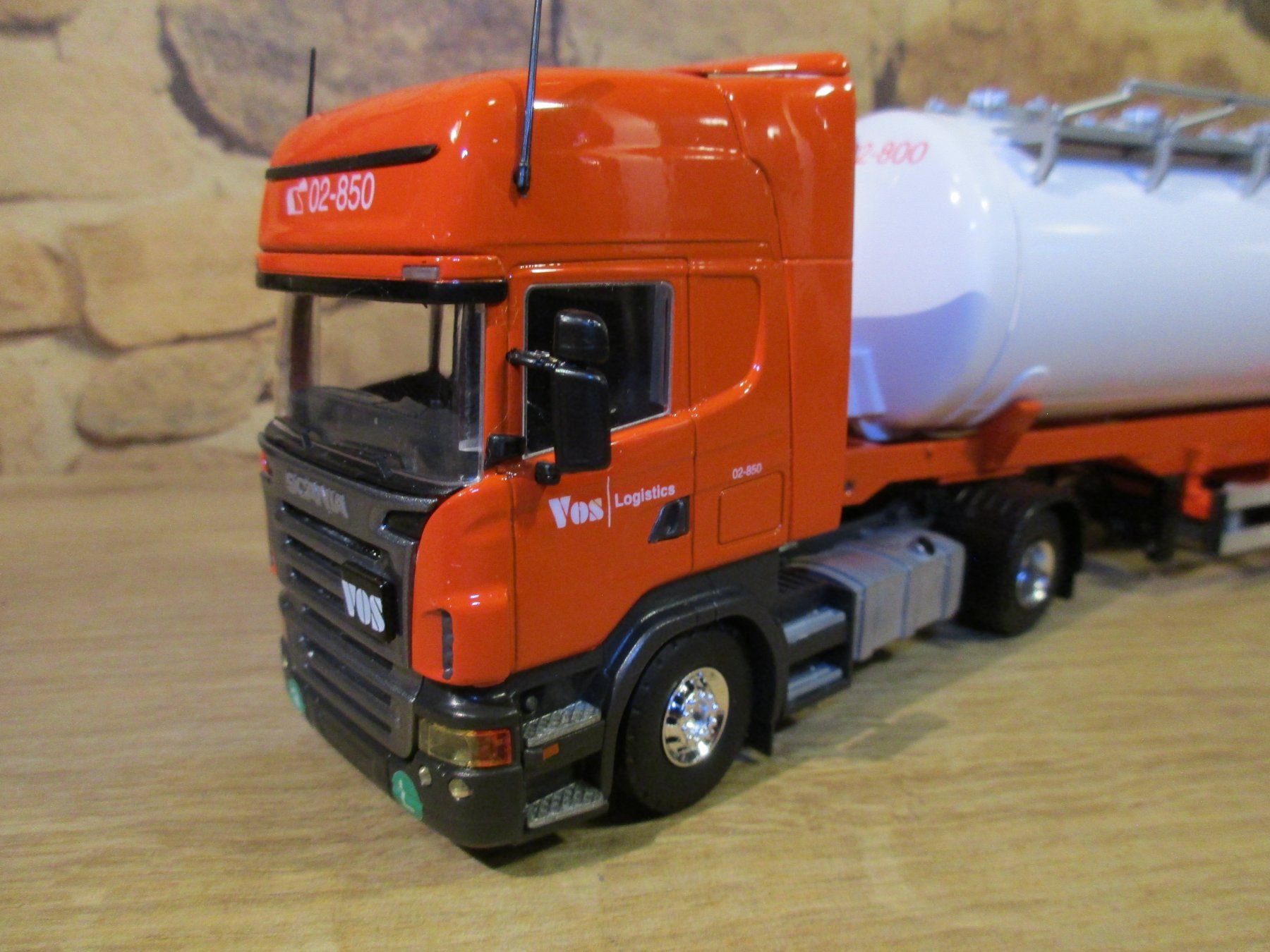 Tekno Modellautos: Tekno 1:50  Scania R   Vos Logistics – Gebraucht aus Ennetmoos von Truckdiver 1