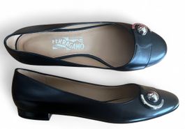 black salvatore ferragamo pumps