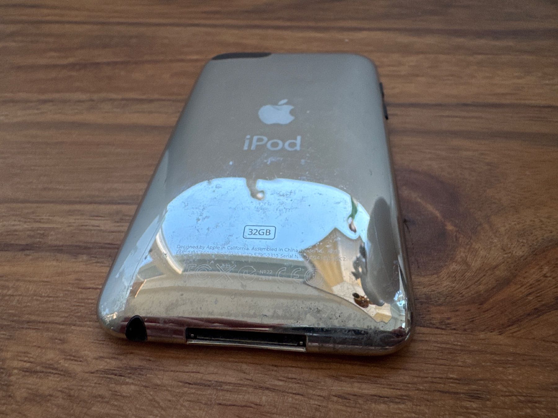 Apple Tragbarer Mediaplayer: iPod touch 3G 32GB – Gebraucht aus St. Gallen von hae_6rmh 2