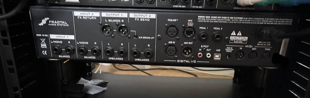 Strumenti musicali: Fractal Audio Axe-Fx II XL  Top Zustand  – Usato da Tägerwilen venduto da fav_x26n 2