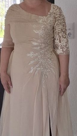 Abendkleid lang Schampagnerfarbe
