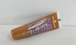 Essence Dulce de Leche Bomb Lipgloss - Neu