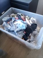 Grosses Paket Babykleider Grösse 68 Mädchen/Junge