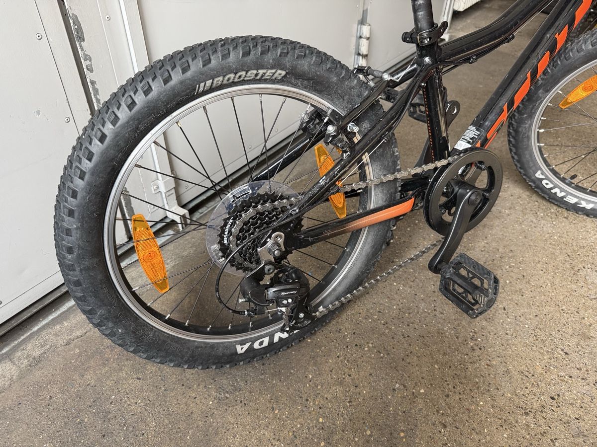 Scott Biciclette: Kindervelo Scott Scale 20 Zoll 7 Gänge – Usato da Pfungen venduto da 3LGK158 2